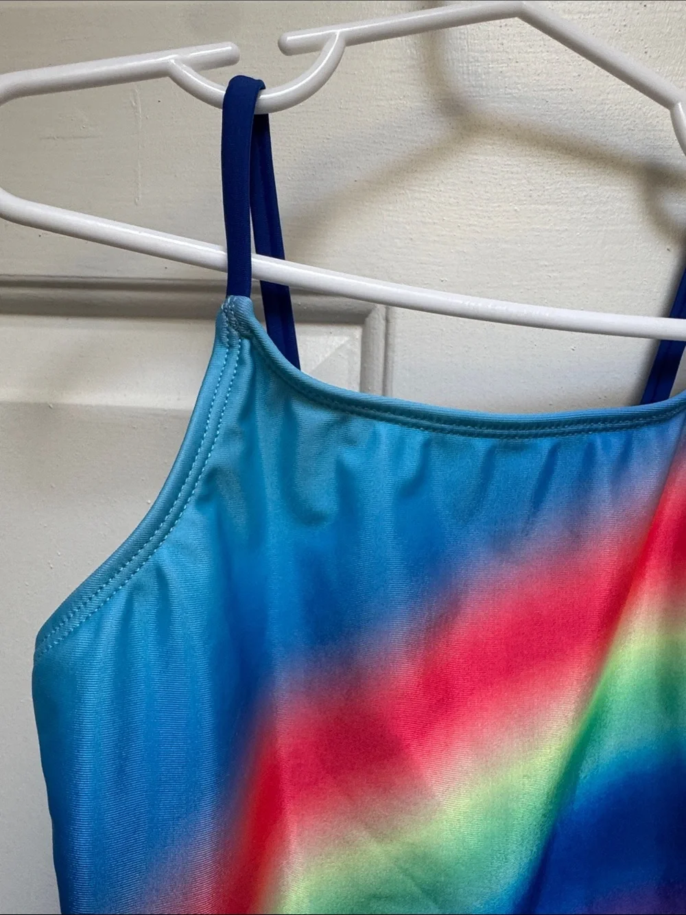 Breaking Waves Girls 6 Rainbow & Blue 1 Piece Swimsuit Bodysuit Red Green Purple